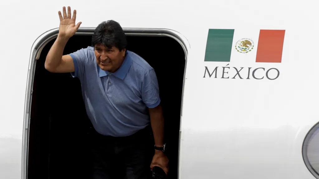 Evo Morales přiletěl do Mexika