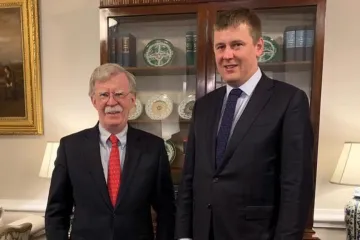 Trumpův poradce Bolton jednal s Petříčkem, ocenil český přístup ke kybernetické bezpečnosti