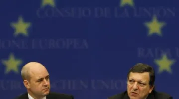 Fredrik Reinfeldt a José Manuel Barroso