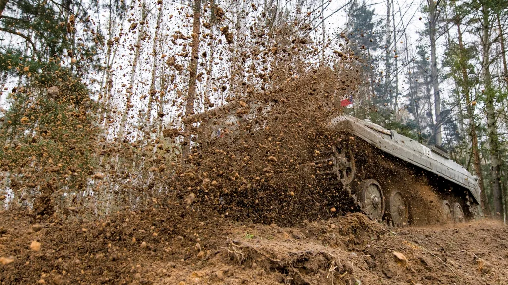 Vojenská technika na Plachtě