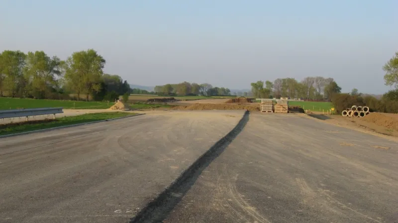 Rozestavěný úsek dálnice D1 Kroměříž - východ - Říkovice