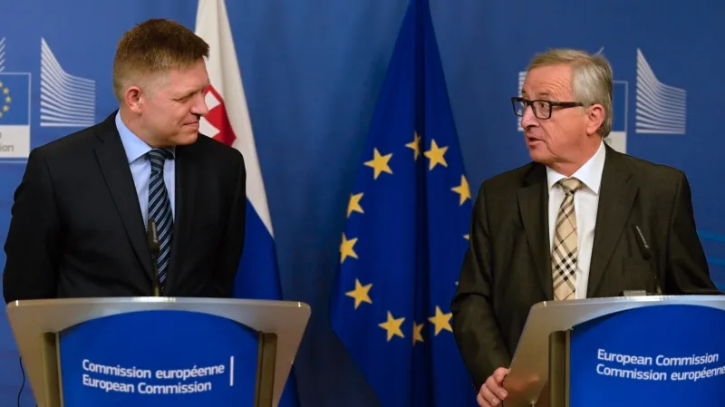 Robert Fico a Jean-Claude Juncker