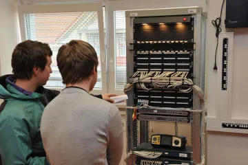 Vysoké školy last minute. Přihlášky ještě berou na technice, filozofii či sportu