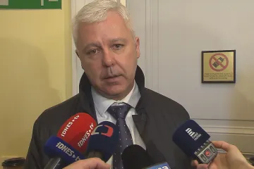 Krkoška rezignoval na funkci hejtmana. U soudu dostal peněžitý trest za uplácení lékařů