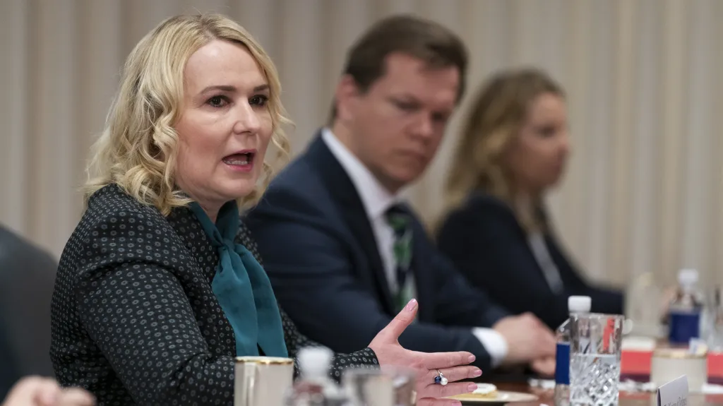 Ministryně obrany Jana Černochová (ODS)