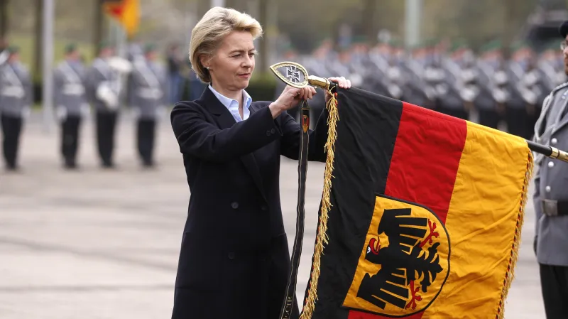 Německá ministryně obrany Ursula von der Leyenová