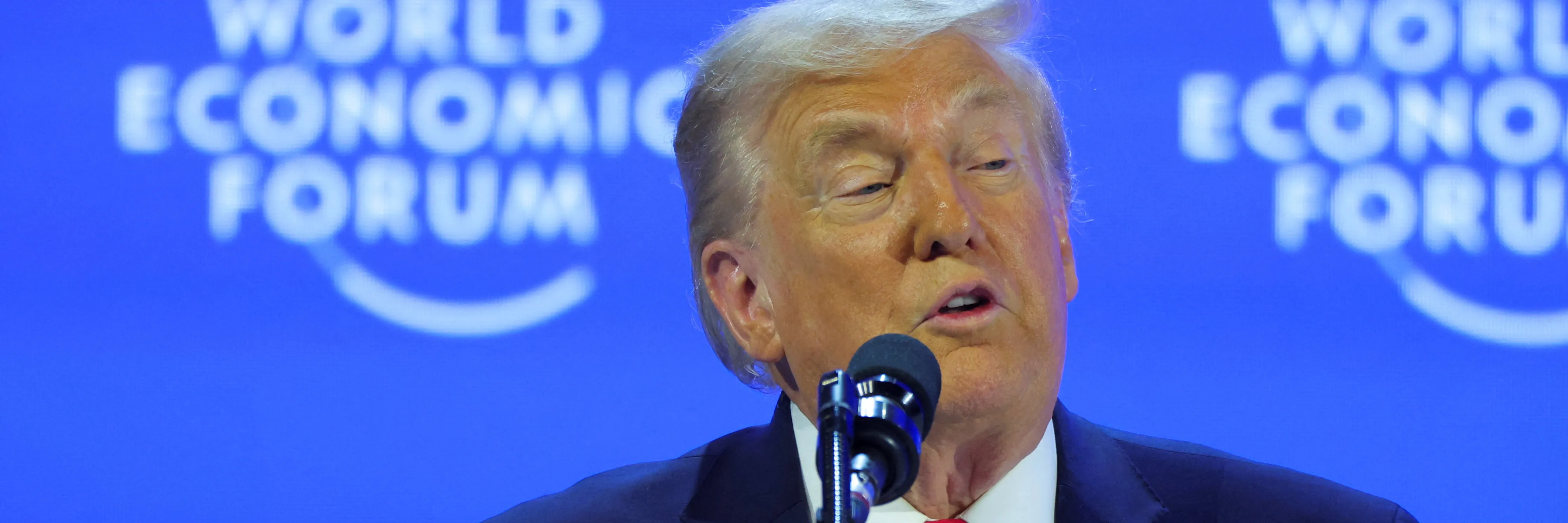 Trump mluví na Světovém ekonomickém fóru v Davosu