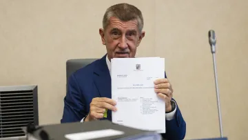 Premiér Andrej Babiš (ANO) na jednání vlády (snímek z 15. 6. 2026)