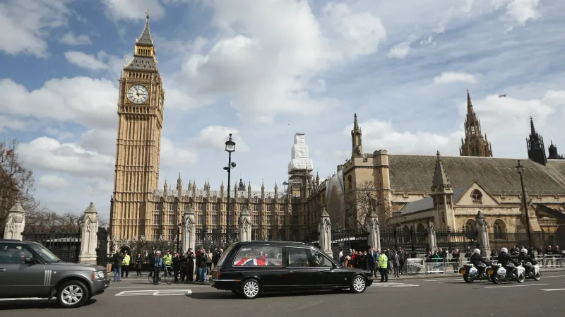 Převoz ostatků Margaret Thatcherové