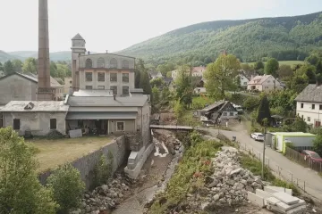 Řeku Smědou jako první v republice zpomalí příčné prahy