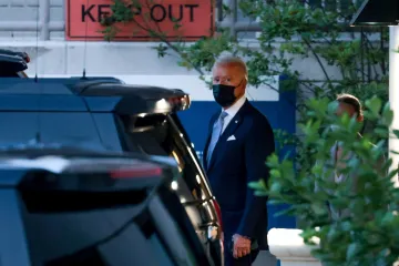 Pandemie ve světě: Německo zpřísnilo podmínky pro vstup, V USA tlačí na očkování