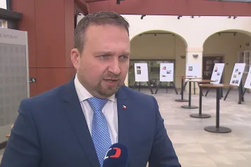 Růst důchodů může od příštího roku zpomalit. V koalici je rozepře kvůli výchovnému