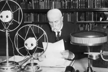 Před 85 lety zemřel Tomáš Garrigue Masaryk. Na prvního prezidenta se vzpomíná v Lánech i Hodoníně