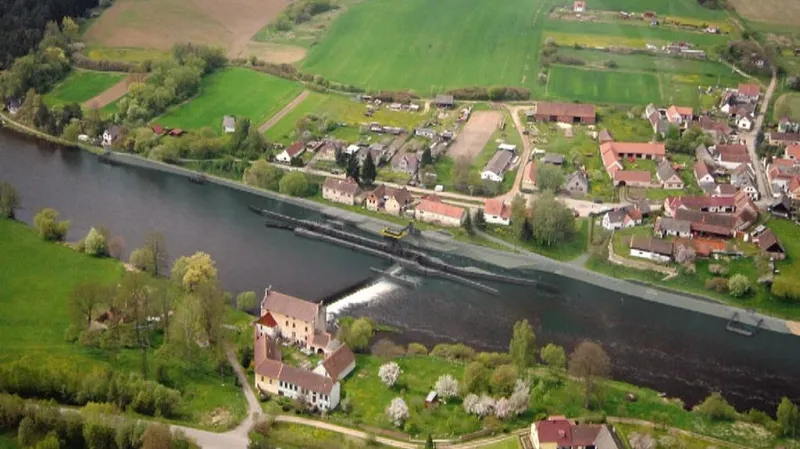 Vizualizace jezu v Hněvkovicích