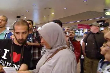 Aktivisté se nedostanou do Gazy ani po vodě, ani vzduchem