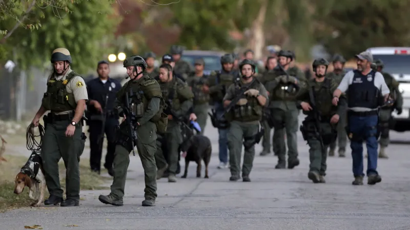 Pátrání po střelcích ze San Bernardina