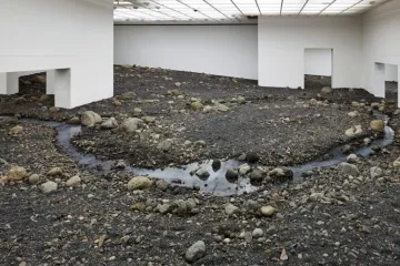 V Dánsku mohou ulehnout na Říční postel Olafura Eliassona