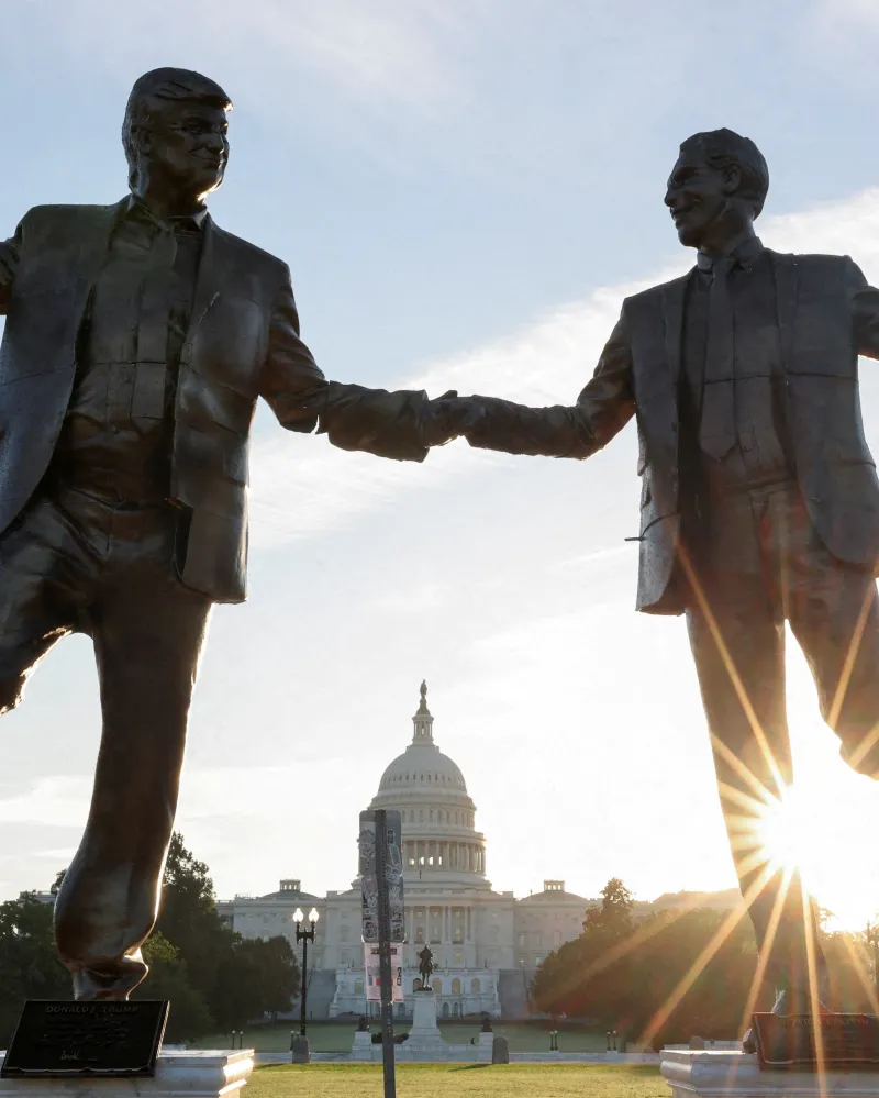 Vláda USA zveřejnila část Epsteinových spisů týkající se obvinění Trumpa