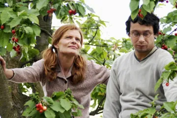 Recenze: Venkovský učitel – ulity a hledání lásky