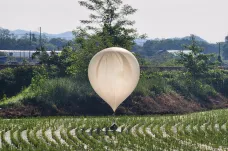 KLDR vyslala do Jižní Koreje balony s odpadky a výkaly