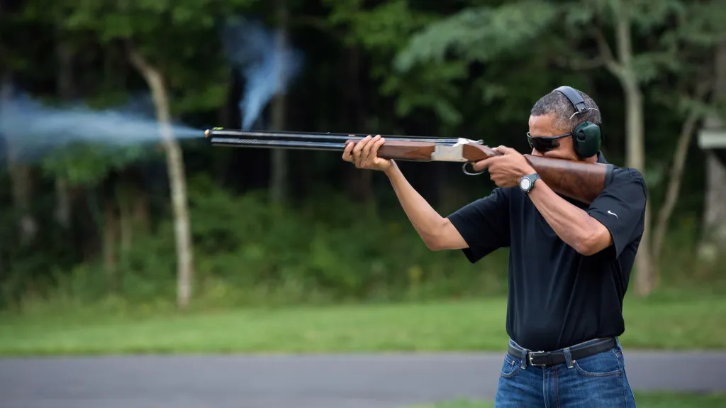 Barack Obama si rád zastřílí