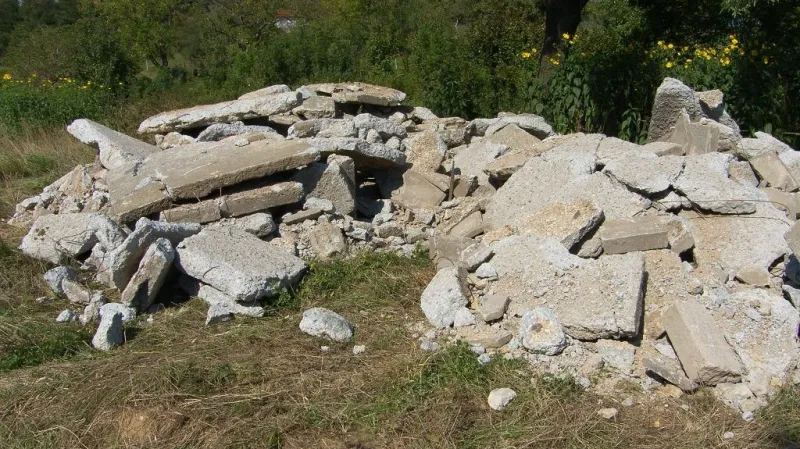 Černá skládka v Mistřicích
