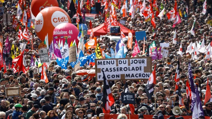 Francouzi na prvního máje protestovali v Nantes