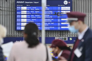 Strojvedoucí německých drah Deutsche Bahn pokračují ve stávce