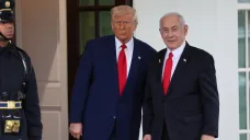Americký prezident Donald Trump (vlevo) a izraelský premiér Benjamin Netanjahu
