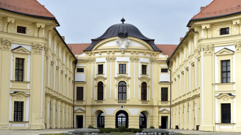 Zámek Slavkov u Brna