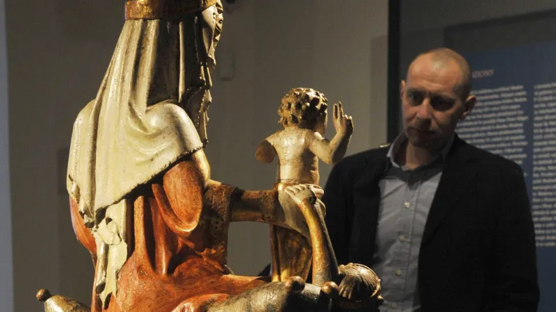 Výstava Gotické Madony na lvu