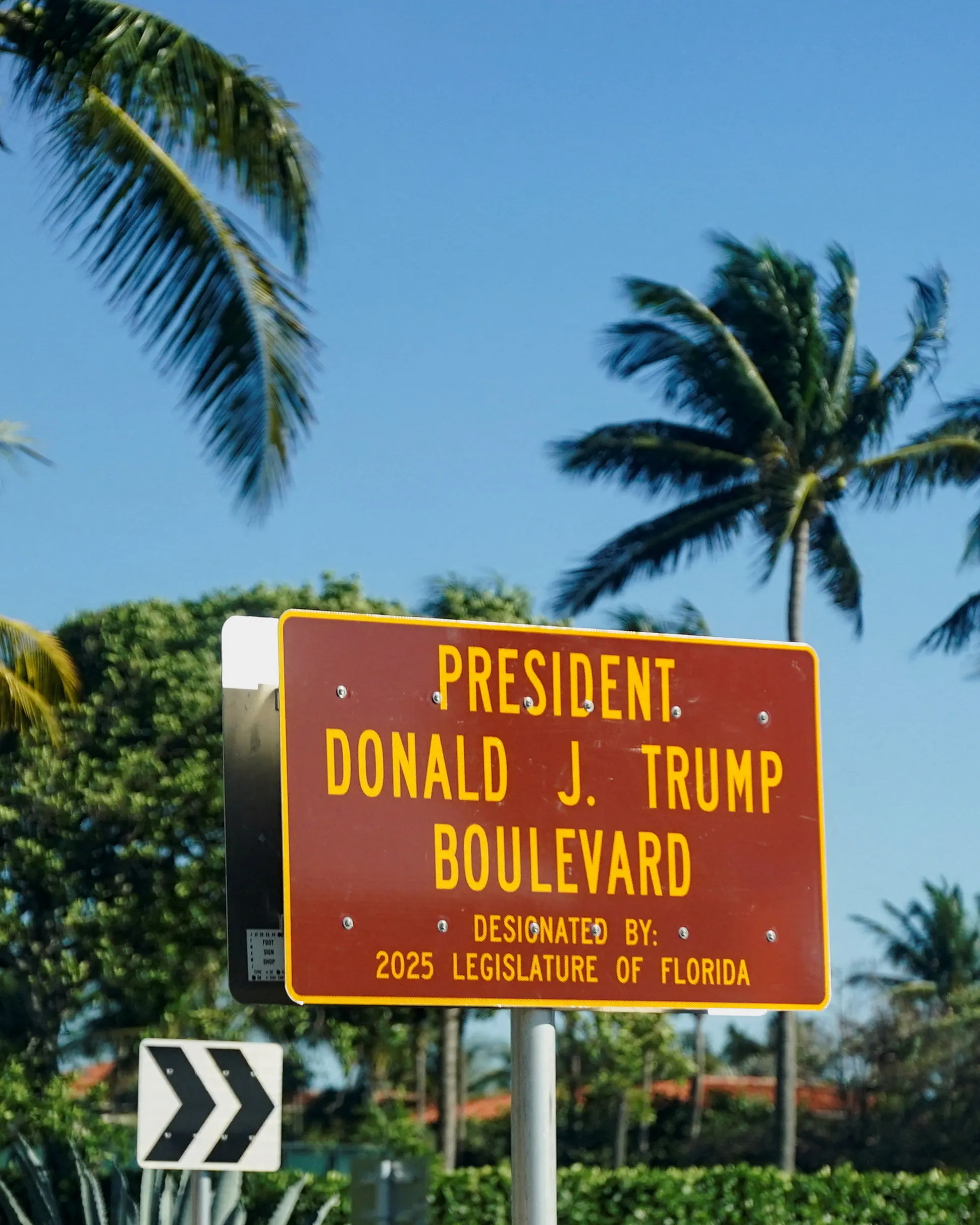 Tajná služba oznámila zastřelení muže, který chtěl vniknout do Trumpova sídla