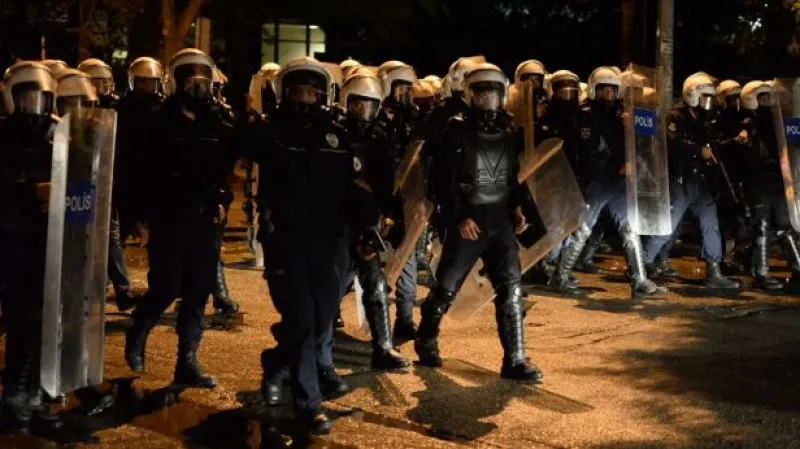 Nepokoje v Turecku pokračují