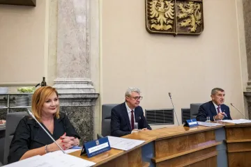 Důvěra, rozpočet a pak priority. Vládu čeká nabitý začátek nového roku