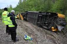 Správa železnic prověřuje poškození trati po vykolejení vlaku u Klínce