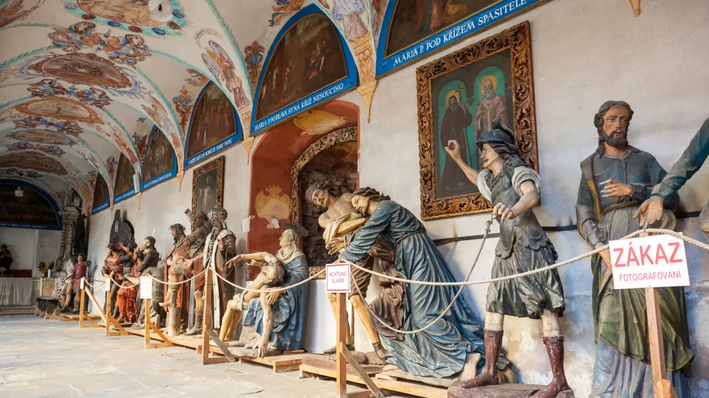 Poutní areál s kostelem svatého Ducha a loretánskou kaplí v Římově