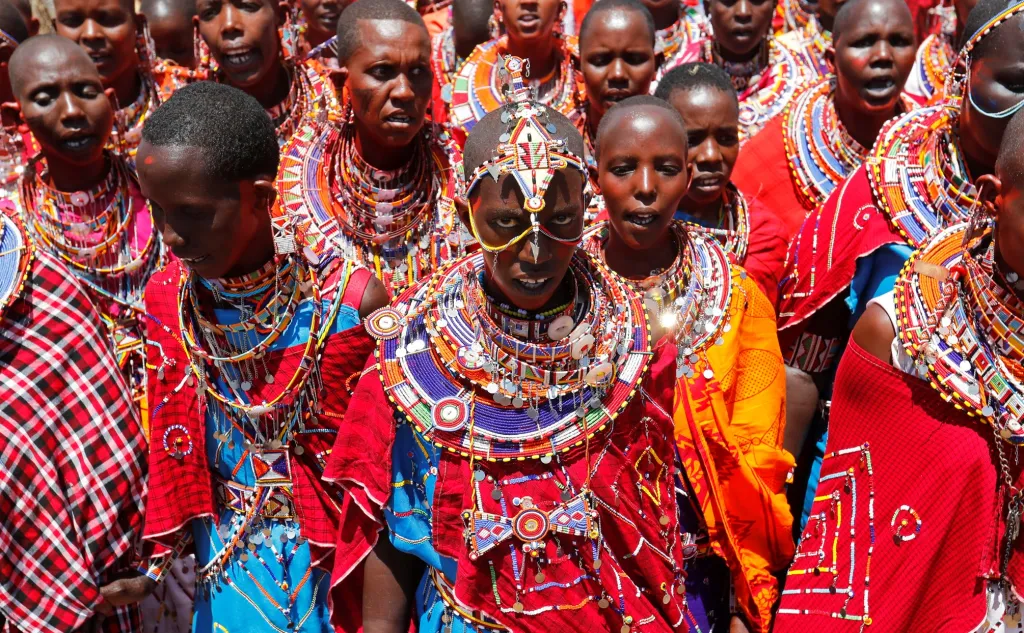 Masajové se účastní obřadu Olng'esherr v pohoří Maparasha na hranicích Keni a Tanzánie