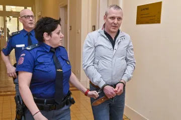 Vnitro musí znovu posoudit žádost Rusa Kudaškina o azyl. Ve vlasti je viněn z podvodu