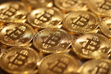 NCOZ si z ministerstev odnesla dokumenty k bitcoinové kauze