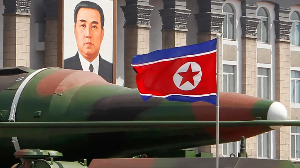 Severokorejská vojenská přehlídka