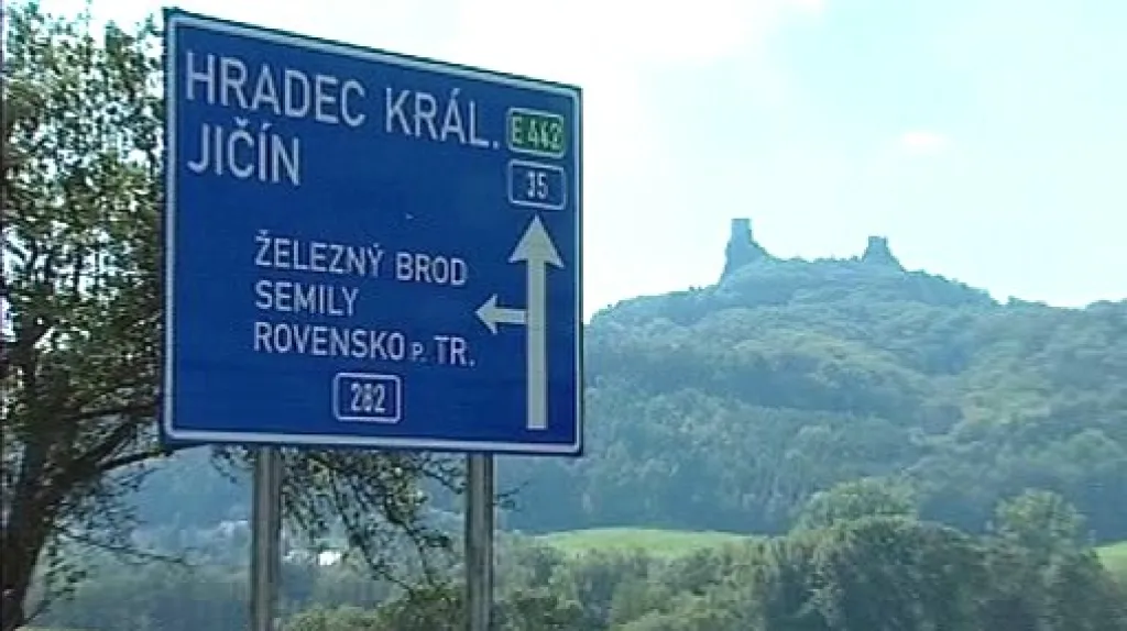 Silnice přes Český ráj