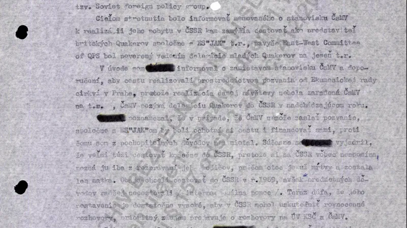 Sarkocy zatím svůj kontakt oťukává, nadřízení chtějí více informací. Požaduje od centrály pokyny