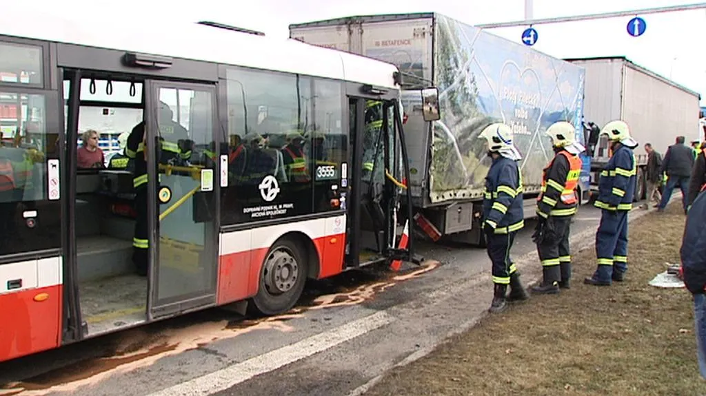 Nehoda v Průmyslové ulici