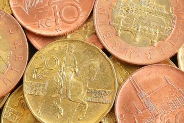 Poprvé od konce intervencí pokořila česká měna hranici 26,50 koruny za euro