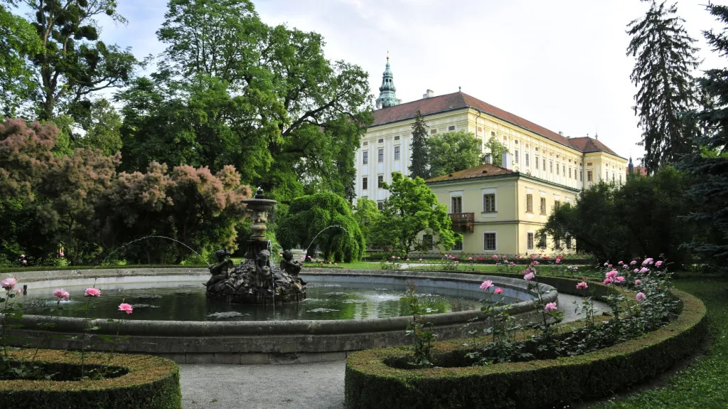 Podzámecká zahrada a zámek v Kroměříži