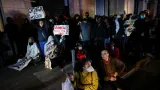Lidé protestují proti imigračním kontrolám v centru San Francisca